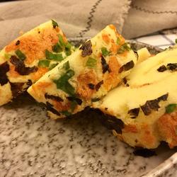 Chive, seaweed and meat floss cake roll