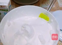 Blueberry Cream Cake Recipe Illustration 2