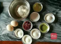 Illustration of how to make Matcha Red Bean Chiffon Cake 1