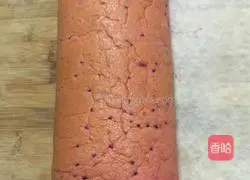 Illustration of how to make dragon fruit cake roll 8
