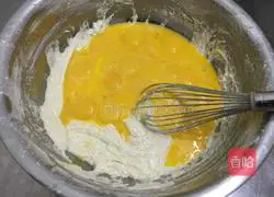 Yoghurt Chiffon Cake Recipe Illustration 5