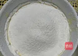 Illustration of how to make light cream cake 4