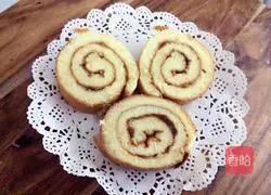 Illustration of how to make orange jam cake roll 21