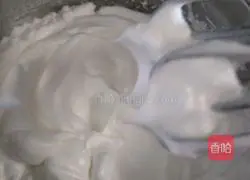 Blueberry Sesame Chiffon Cake Recipe Illustration 9