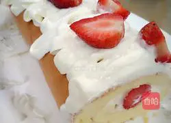 Strawberry Cake Roll Recipe Illustration 11
