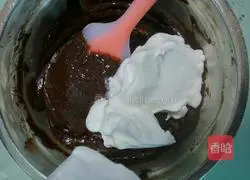 Cocoa Chiffon Cake Recipe Illustration 8