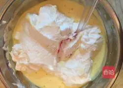 Chiffon Cake - Eight-Inch Recipe Illustration 6