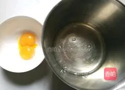 Oreo Salted Cream Drip Cake Recipe Illustration 2