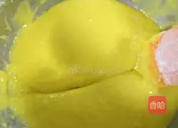 Illustration of how to make raisin cake rolls 6