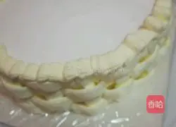 Illustration of how to make cream cake 9