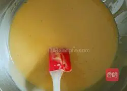 Raisin Cake Roll Recipe Illustration 5