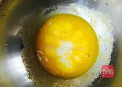 Illustration of how to make chiffon cake (18cm hollow mold) 4