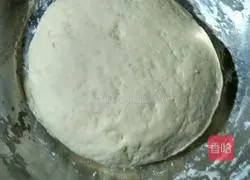 Illustration of making dough cakes 1