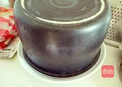 Illustration of how to make rice cooker chiffon cake 16