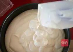 Eight inches Illustration of how to make tiramisu 19