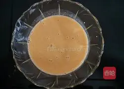 Chiffon Cupcakes Illustration of how to do it 3