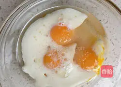 Illustration of how to make cream cake roll 3