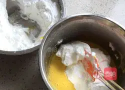 Illustration of making chiffon cake (8 inches) made of wheat flour 10