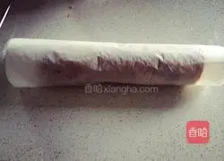 Illustration of how to make orange jam cake roll 18