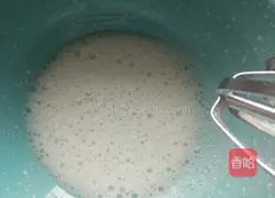 Illustration of how to make chiffon cake 5