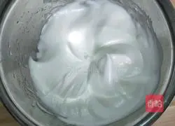 Chiffon Cake Illustration of how to do it 4