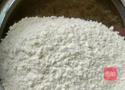 Illustration of how to make dried fruit pound cake 8