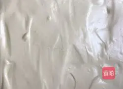 Illustration of how to make orange and meat floss cake rolls 17