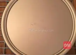 Chiffon Cake--Illustration of Eight-inch Recipe 11