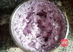 Cream Purple Sweet Potato Cake Roll Recipe Illustration 14