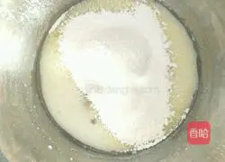 Illustration of how to make cute claw cake rolls 3