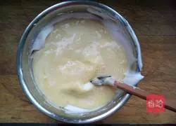 Illustration of how to make original chiffon cake 7