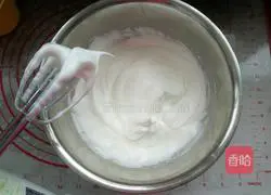 Cornmeal Yogurt Chiffon Cake Recipe Illustration 9