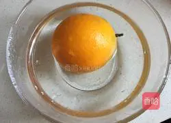 Illustration of how to make the orange cake roll 1