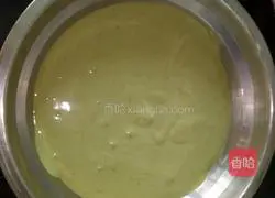 Illustration of how to make matcha cream cake roll 9