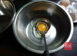 Illustration of how to make chiffon cake (eight inches) 2