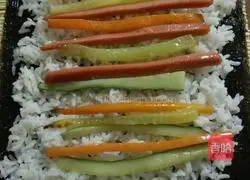 Illustration of how to make sushi 8