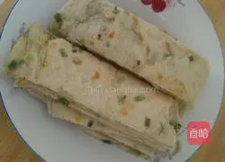 How to make scallion pancakes 7