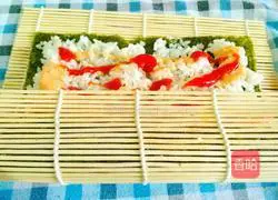 Illustration of how to make sushi 12