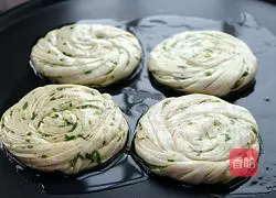 Illustration of how to make salt and pepper pancakes 20