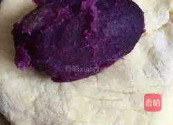 Illustration of homemade pumpkin and purple sweet potato cakes 4