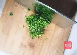 Baby food supplement Illustration of how to make coriander potato pancakes 3