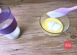 Soufflé pine Illustration of how to make cakes 4