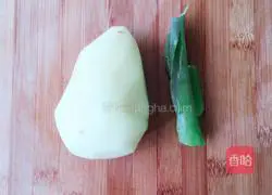 Illustration of how to make spiced potato cakes 1