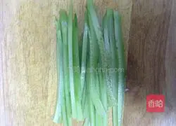 Illustration of how to make hand cakes 3