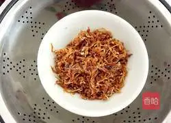 Illustration of how to make steamed sweet potato cakes 1