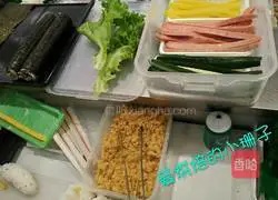 Illustration of making square pattern sushi 1