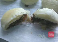 Illustration of how to make bean paste cake 10