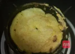 Illustration of how to make egg pancake 5