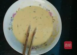 Illustration of how to make egg pancakes 3