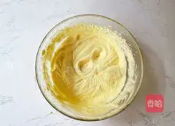 Salted Cream Almond Box Cake Recipe Illustration 5